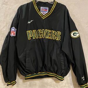 Green Bay Packers Jacket Men’s Large Black Spellout Vneck Pullover Embroidered